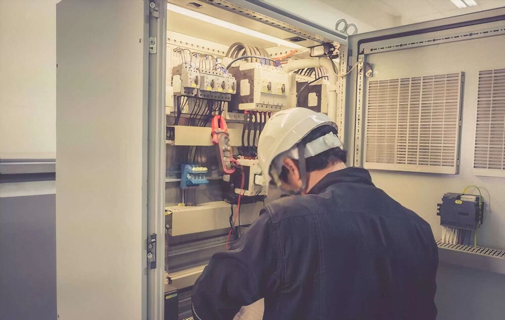 Importance Electrical Safety Audit for Companies in Canada